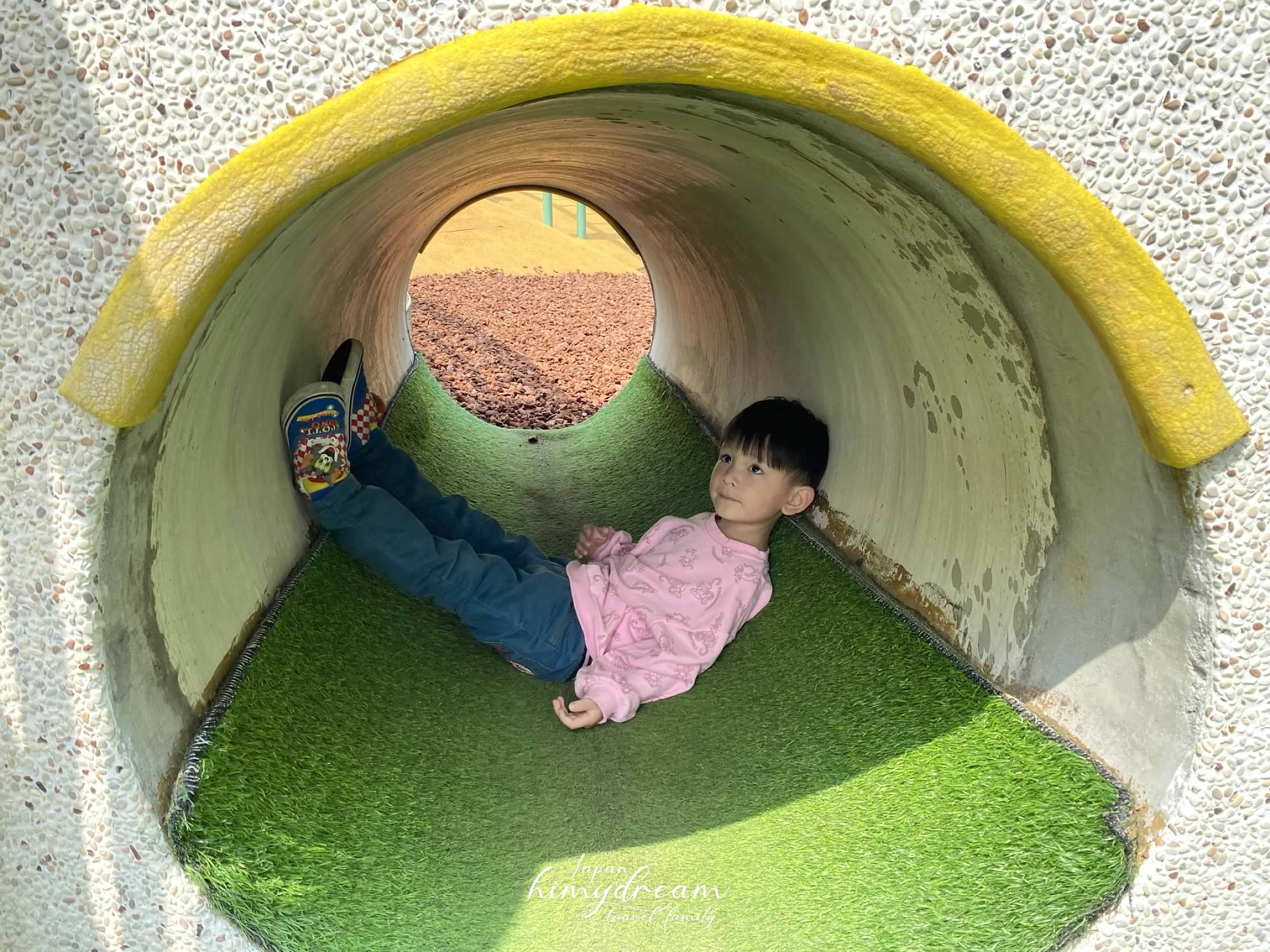 天母夢想樂園小孩溜滑梯 