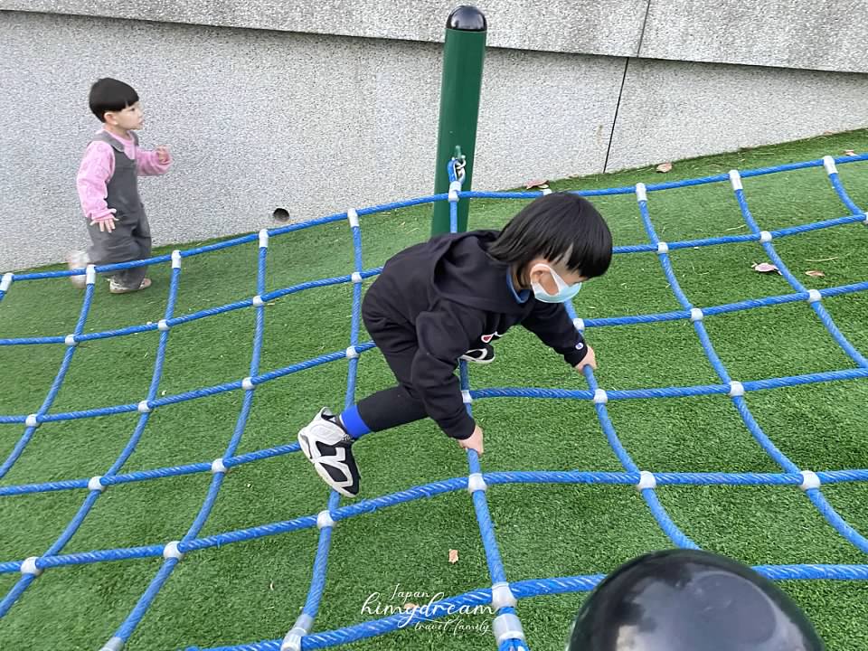 “竹東台泥親子公園