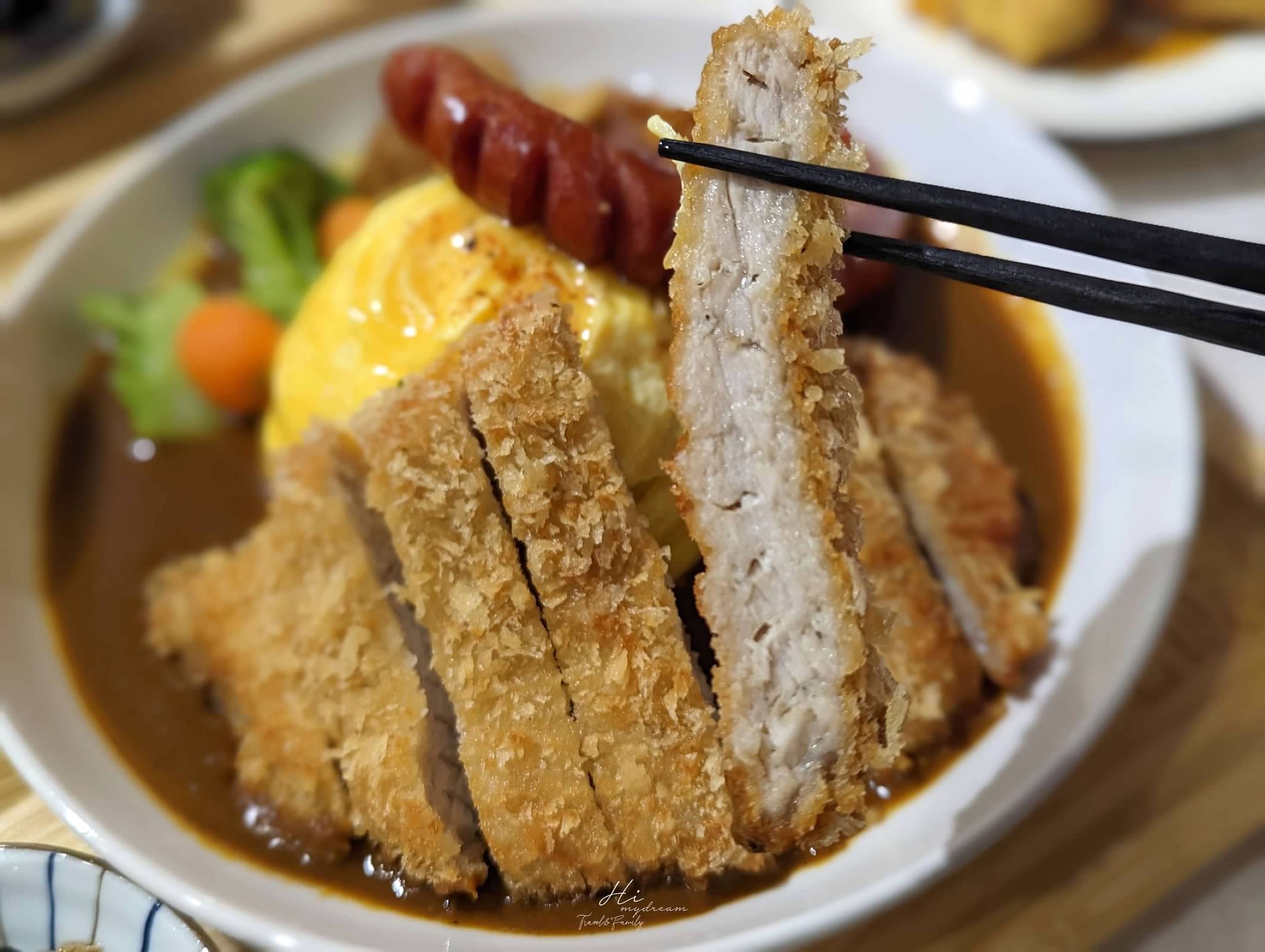 私嚐の吃飯-中壢咖喱豬排飯/中壢好停車餐廳-錢櫃附近平價餐廳-中壢錢櫃中餐推薦-中壢市區美食-丼飯烏龍麵炸物奶茶中壢柚子茶中壢寵物餐廳-中壢狗狗餐點-中壢聚餐推薦-桃園狗狗餐廳-可以帶狗狗