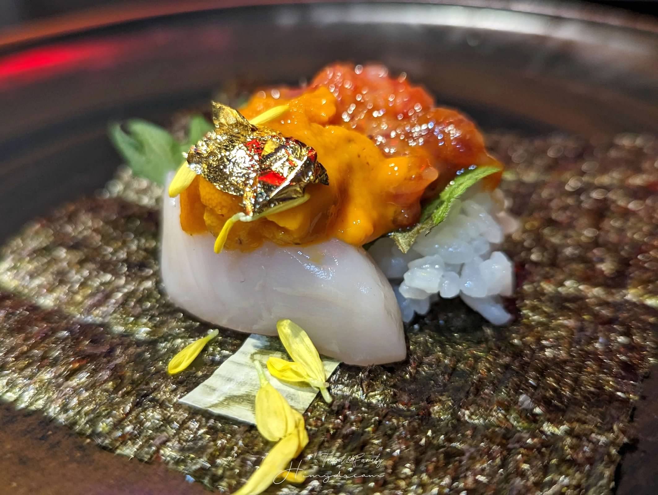 上走走日式無菜單燒肉專門店-千元超值和牛料理- 置身在水族館內的燒肉店- 新竹人氣餐廳 -金箔冰淇淋-生牛肉海膽手卷-和牛握壽司-新竹生日聚餐推薦-新竹大餐推薦-新竹氣氛餐廳-新竹人氣燒肉-新竹燒肉-新竹無菜單-新竹日料-新竹海鮮推薦-新竹吃和牛 新竹Ａ5和牛-和牛吃到飽-新竹和牛店-和牛無菜單-新竹必吃燒肉 
