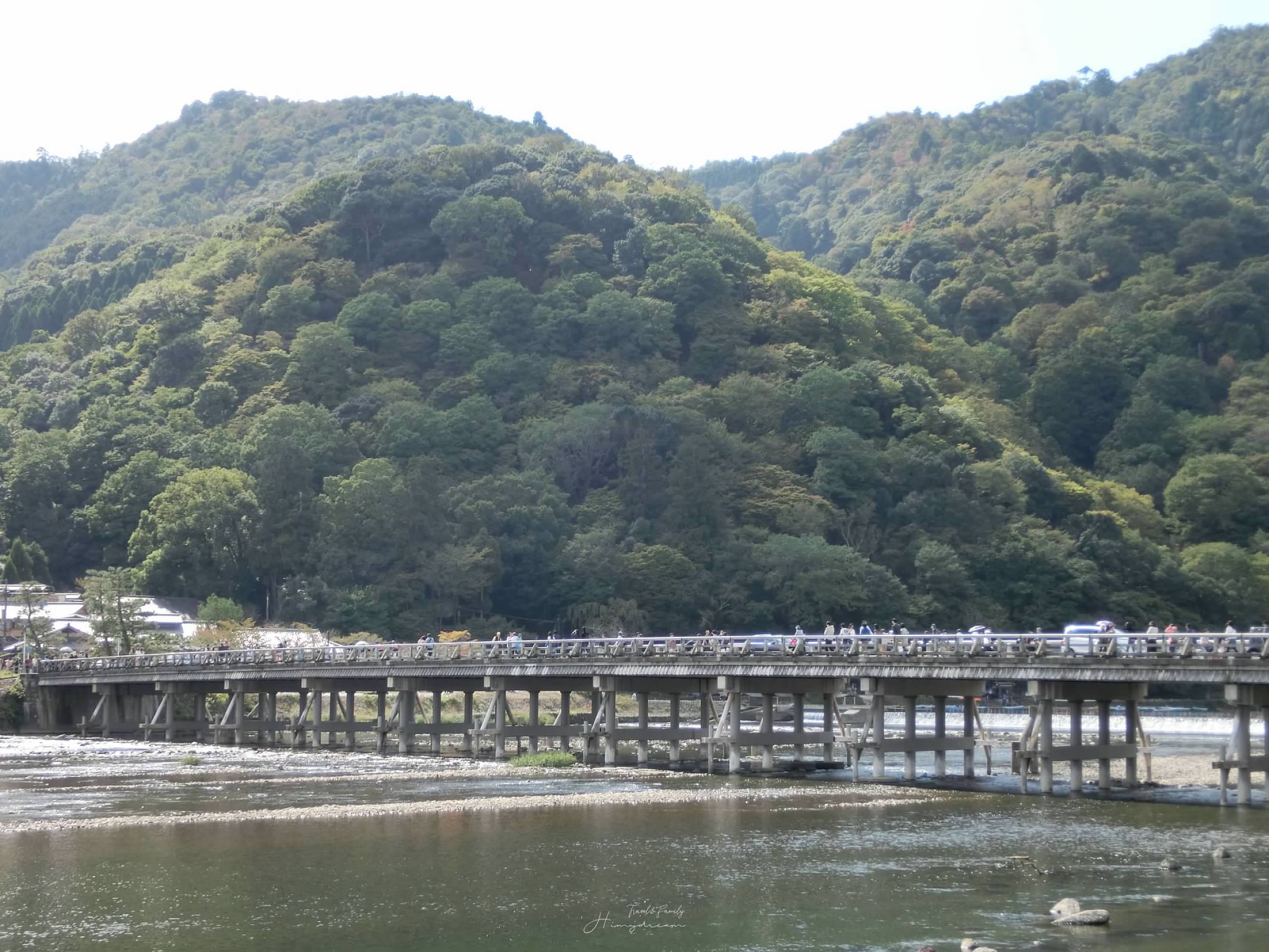 嵐山保津川遊船漂流-嵯嵐山小火車-渡月橋-嬰兒行程推薦-保津川遊船-寺子屋本鋪-和日本家人京都一日遊-推薦親子行程