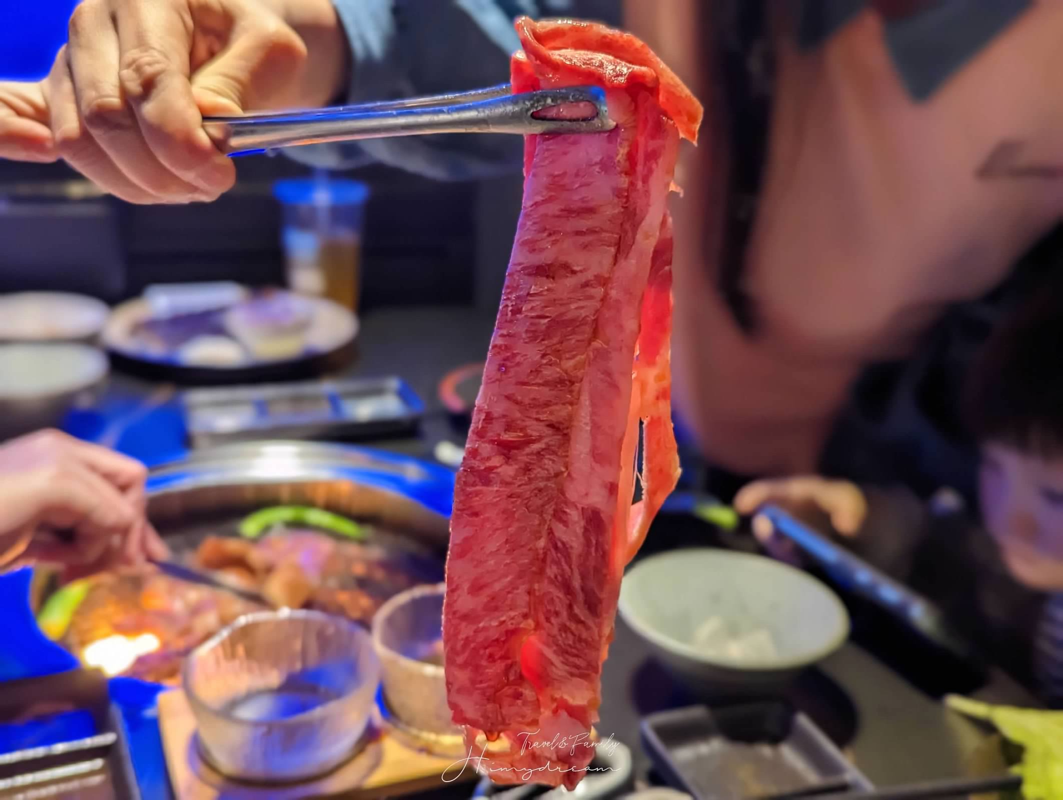 上走走日式無菜單燒肉專門店-千元超值和牛料理- 置身在水族館內的燒肉店- 新竹人氣餐廳 -金箔冰淇淋-生牛肉海膽手卷-和牛握壽司-新竹生日聚餐推薦-新竹大餐推薦-新竹氣氛餐廳-新竹人氣燒肉-新竹燒肉-新竹無菜單-新竹日料-新竹海鮮推薦-新竹吃和牛 新竹Ａ5和牛-和牛吃到飽-新竹和牛店-和牛無菜單-新竹必吃燒肉 