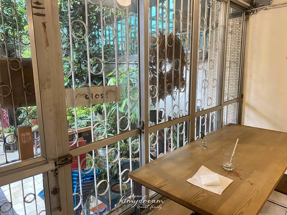 老宅咖啡店 