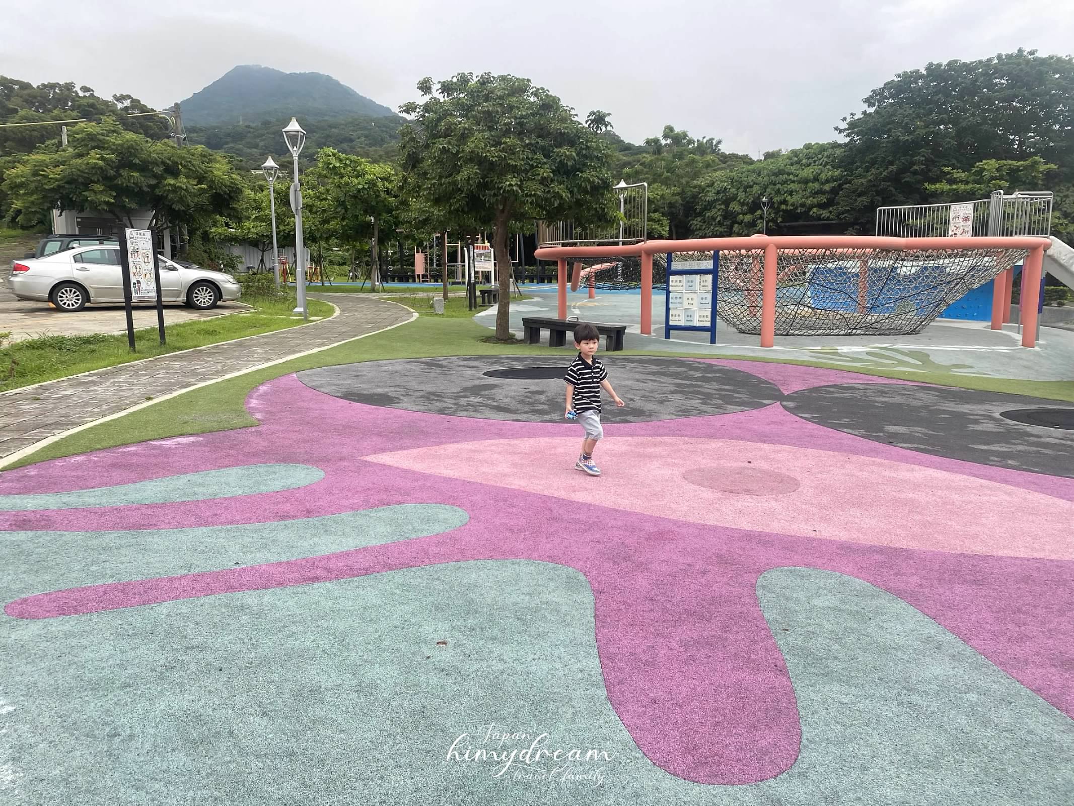 八里渡船頭公園 