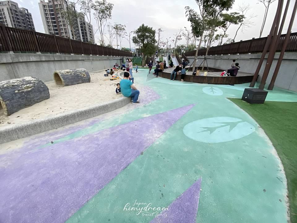 “竹東台泥親子公園