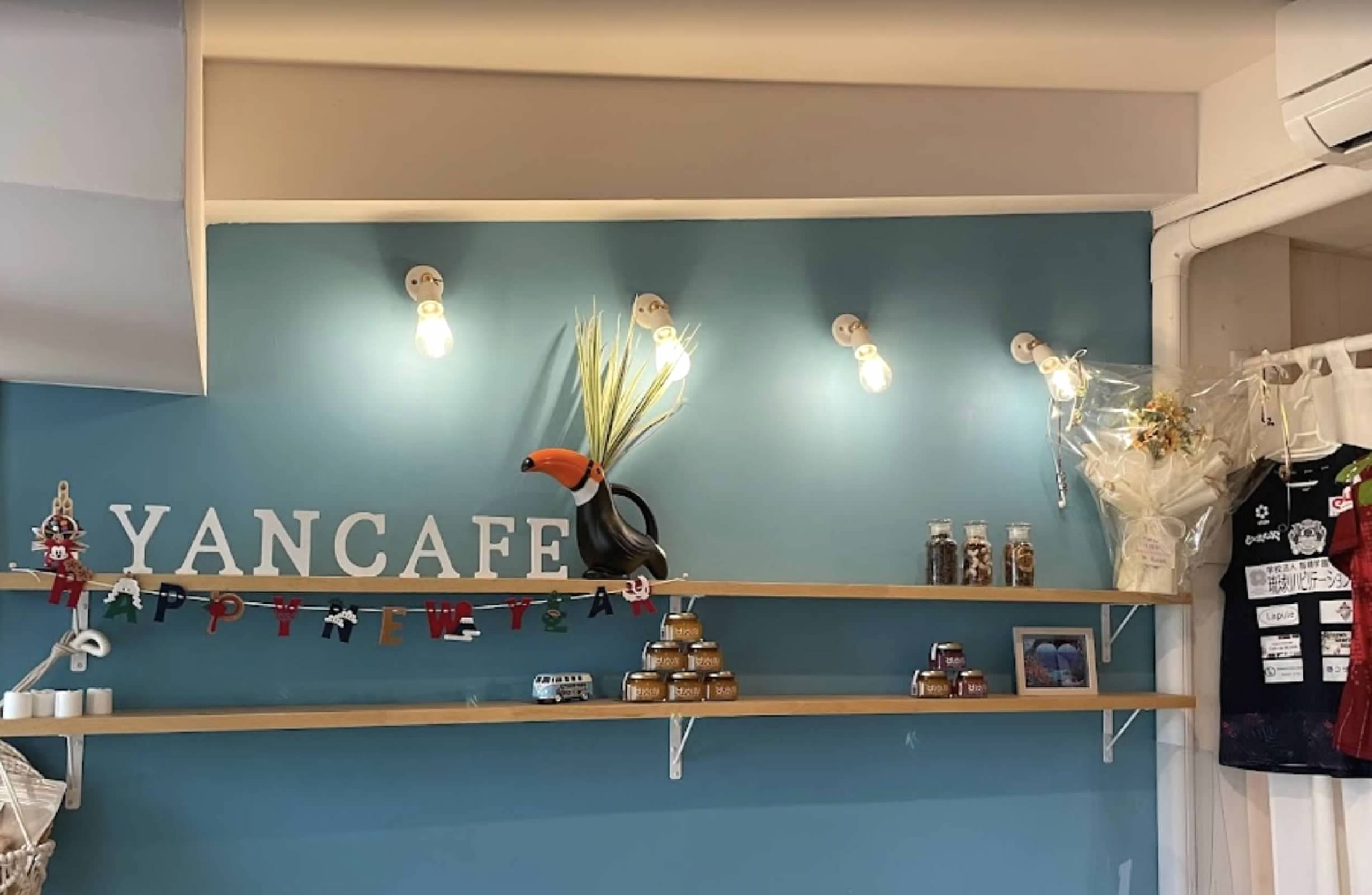 沖繩YAN咖啡店海邊咖啡 