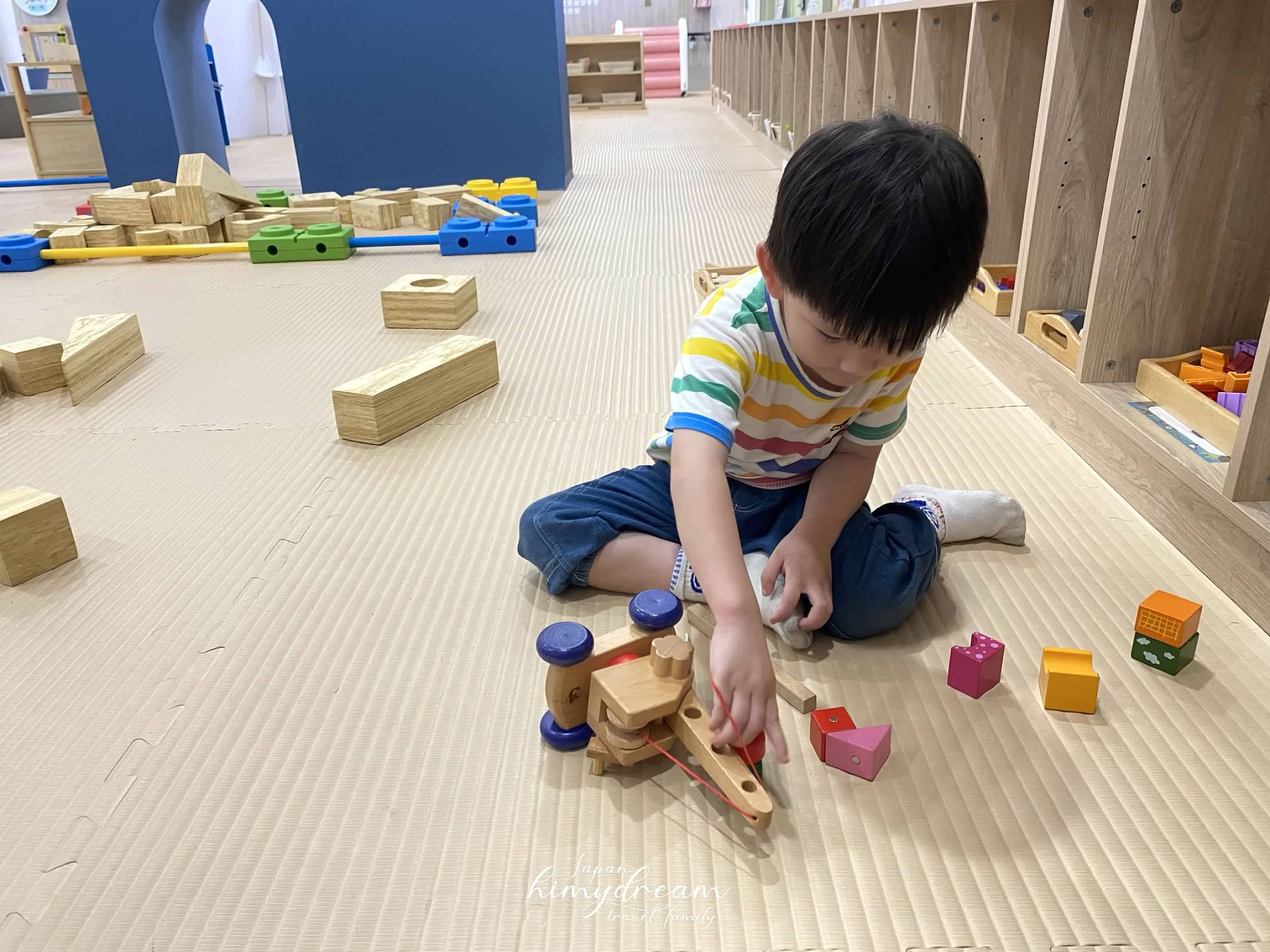 木頭積木遊戲 