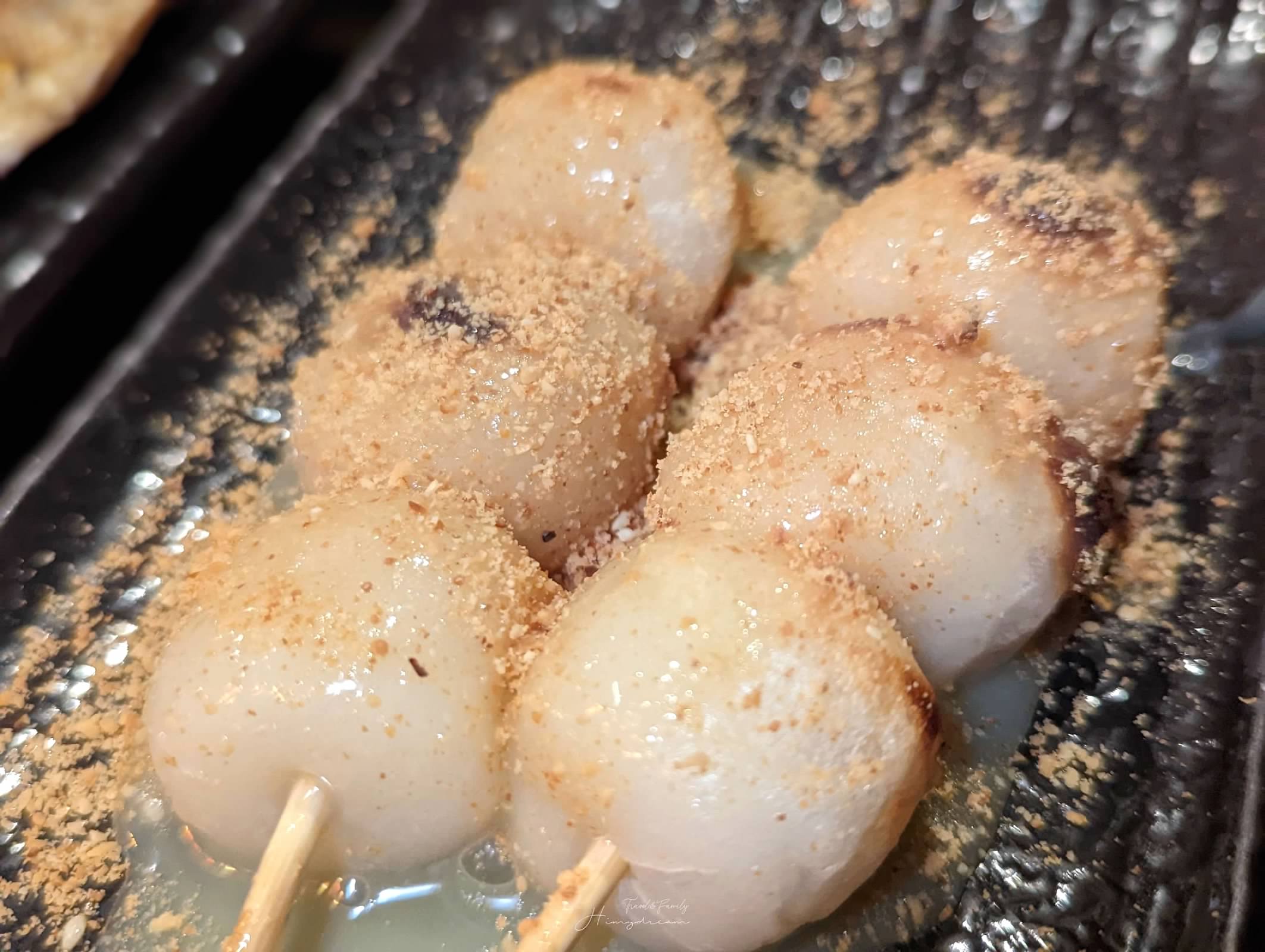 蘆洲鏊屋 蘆洲串燒-蘆洲壽司-蘆洲酒場-蘆洲深夜宵夜美食-洲焦糖鮭魚必點- 蘆洲三民高中居酒屋 -蘆洲深夜美食喝酒 -蘆洲聚餐推薦-蘆洲居酒屋-蘆洲宵夜-三民高中宵夜-蘆洲鮭魚生魚片-蘆洲吃串燒-