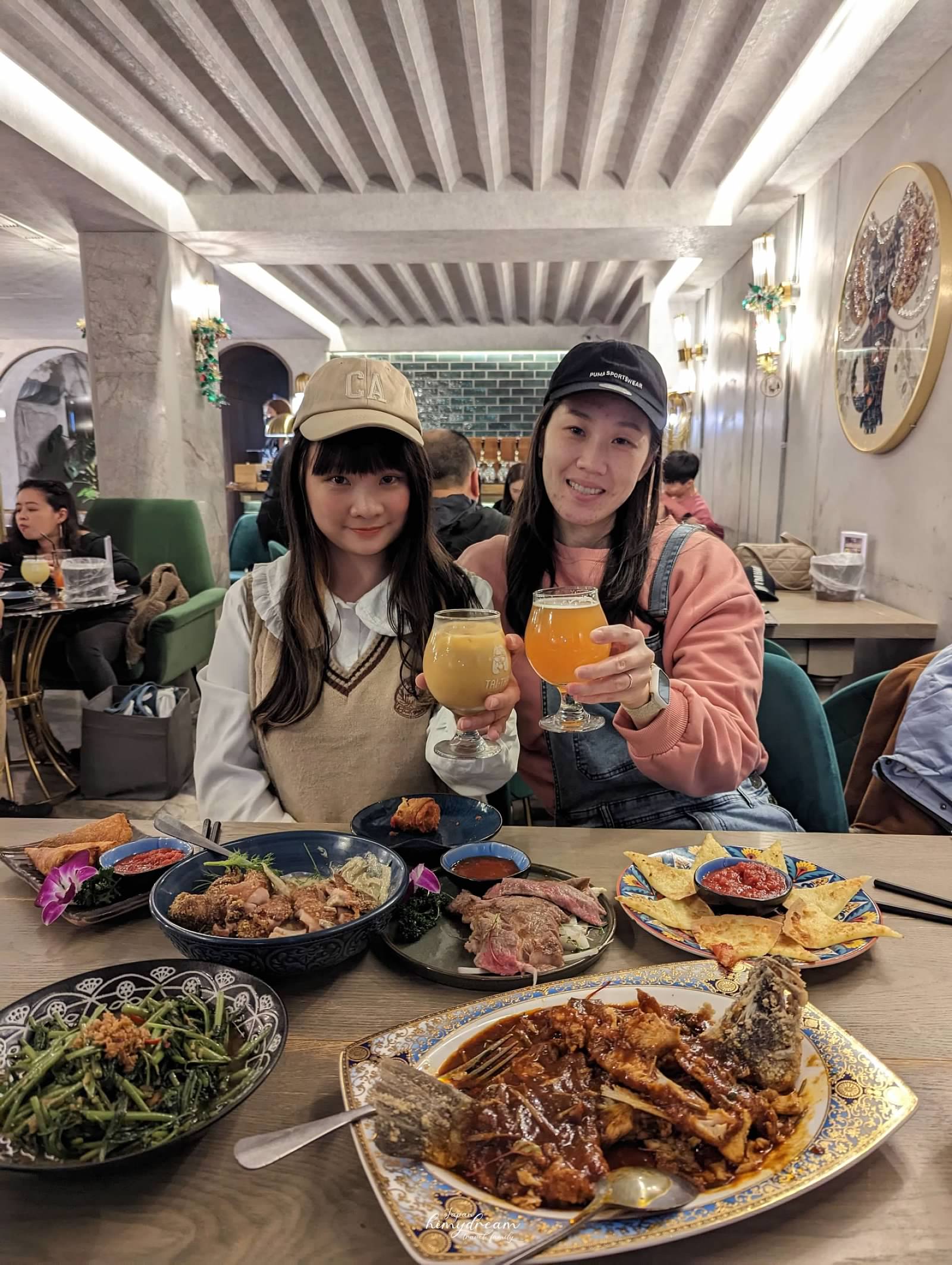 市政府美食 -市政府餐酒館 #市府美食-市府喝酒-市政府泰式料理 #汰汰熱情酒場 #北市喝酒推薦 #東區喝酒 #市政府喝啤酒-泰式料理推薦- 泰式熱炒店- 聚餐推薦-適合帶孩子吃飯 -汰汰熱情酒場 (巿府店) -thaifoodtaipei -thaifood -beer-APA美式淡艾爾啤酒