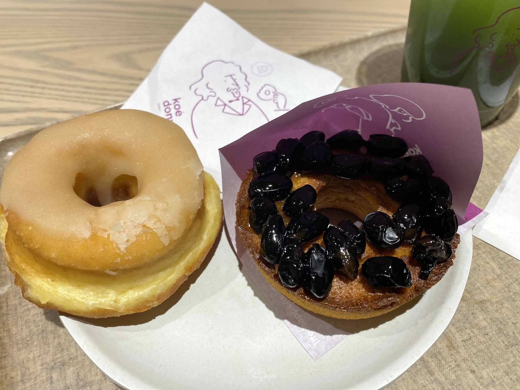 koé donuts- 河源町下午茶- 京都必吃甜點-donuts- 時尚設計感下午茶店-抹茶拿鐵-糖霜甜甜圈-京都咖啡店推薦-京都咖啡-京都抹茶店-京都甜點