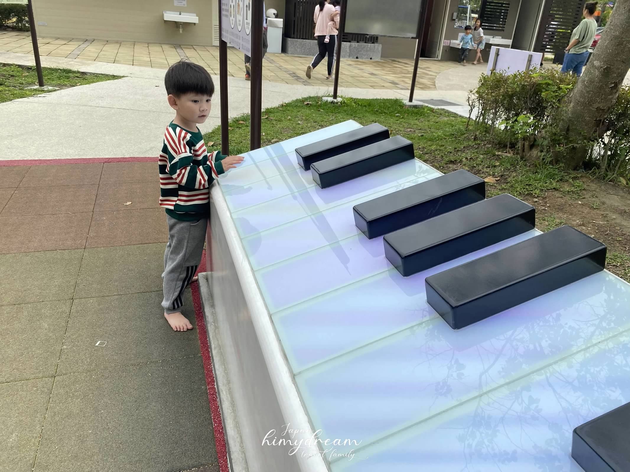 頭份音樂公園音樂鋼琴區