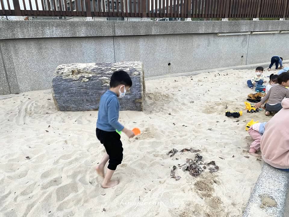 “竹東台泥親子公園