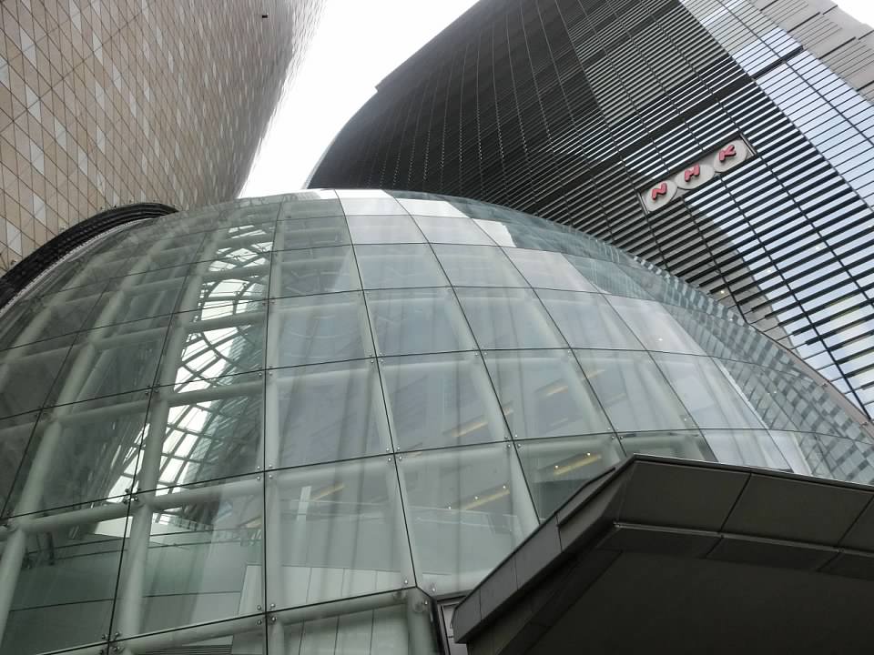 大阪城公園賞楓葉- 大阪城公園銀杏滿開超美 -大阪城公園-大阪城公園銀杏-自駕大阪-NHK-大阪景點推薦-goodspoon-交通攻略-