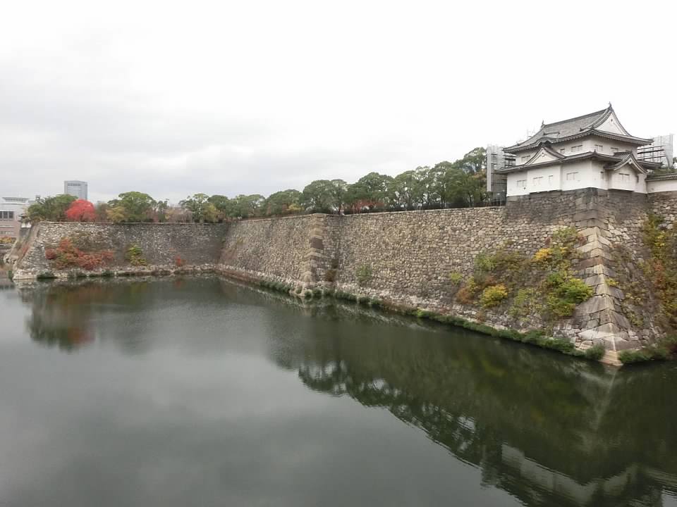 大阪城公園賞楓葉- 大阪城公園銀杏滿開超美 -大阪城公園-大阪城公園銀杏-自駕大阪-NHK-大阪景點推薦-goodspoon-交通攻略-