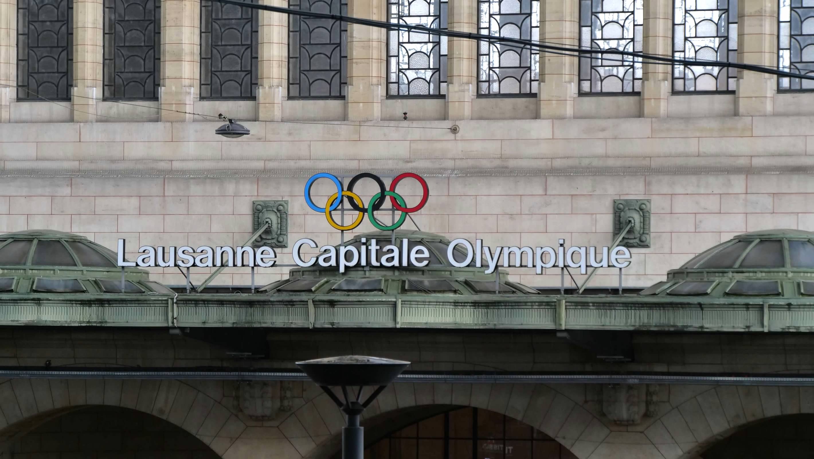 Lausanne train station sign