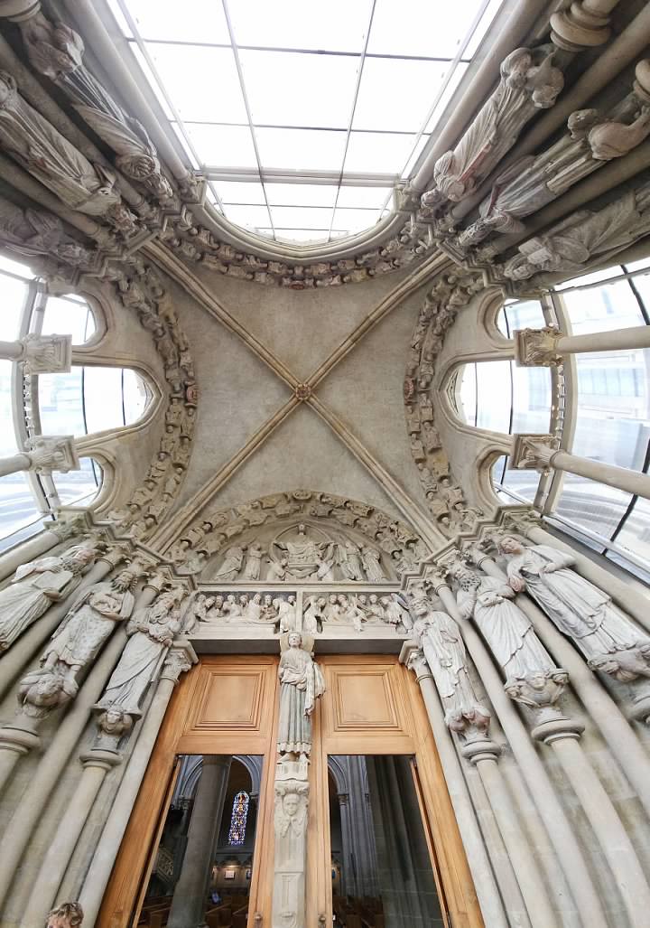 The south porch of the Lausanne Cathedral