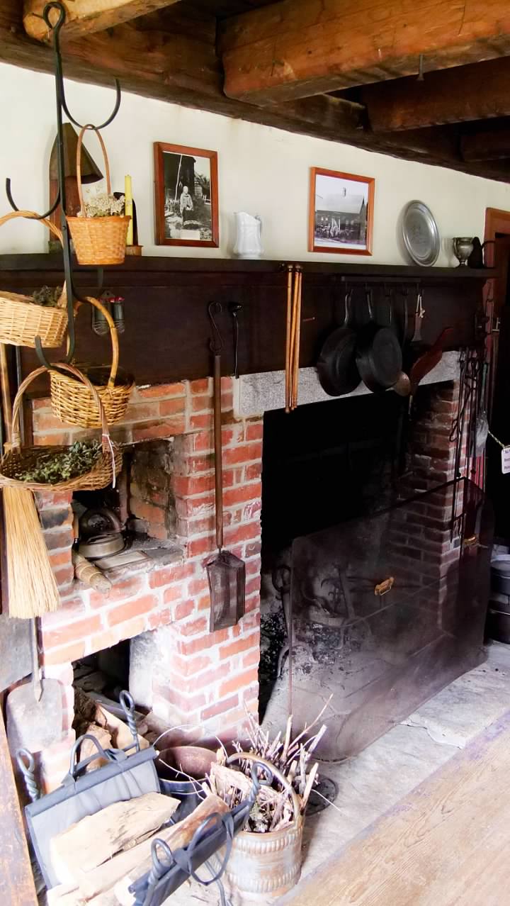 Inside the Russell-Colbath House