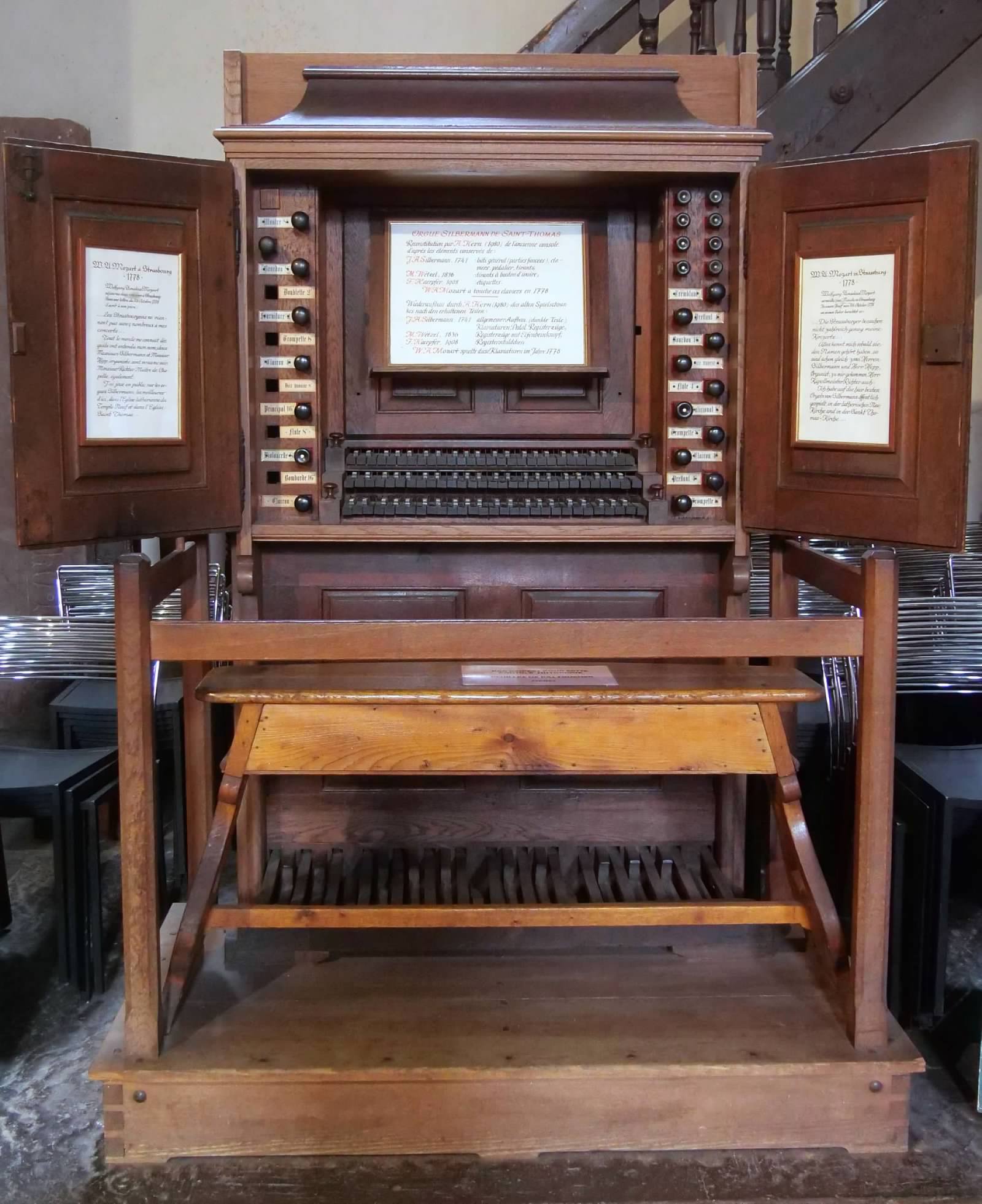 Organ played by Mozart