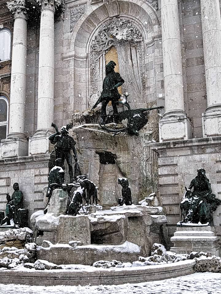Sculpture of the Hunt at Buda Castle