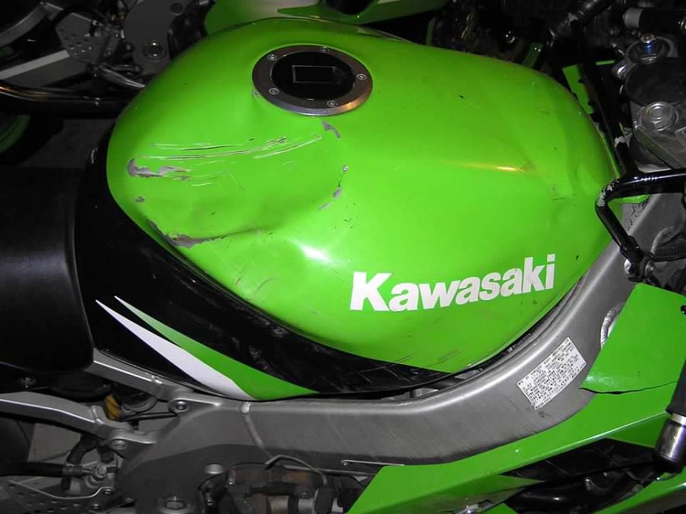 aluckyrak2　9月末 80s - ad: 1998 Kawasaki Zx9r - Zx9-r - Classic - 30k Miles